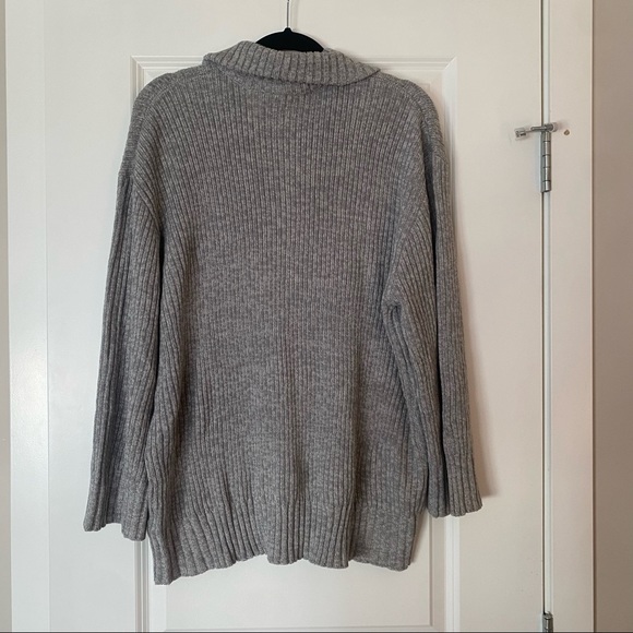 H&M Quarter Zip - Picture 4 of 4